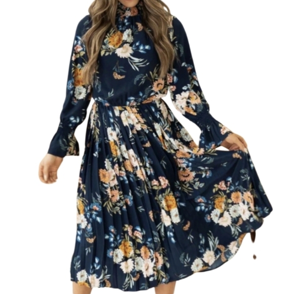Indie & Co Eleanor Floral‎ Navy High Neck Pleated Dress Size Small - Picture 1 of 13